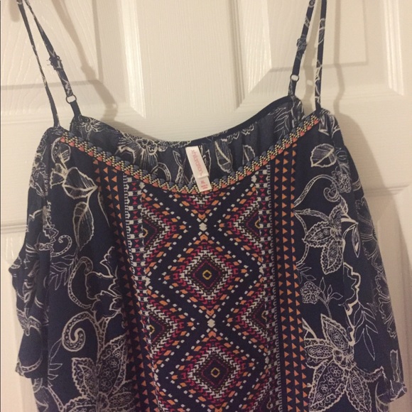 Off the shoulder flowy dress - Picture 5 of 6